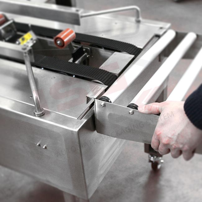 7 - inserimento-rulliera-scatole