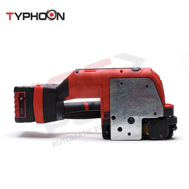 3 - Reggiatrice-portatile-Typhoon-con-leva